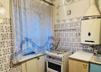 Продаю двухкомнатную квартиру, 45 м2, Ростовская область, Кременчугская улица, 1