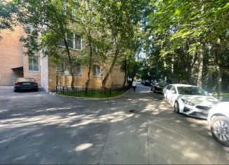 Сдача в аренду машиноместа, 20 м2, Москва, Дербеневская улица, 14к3, метро Пролетарская