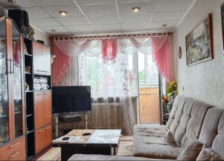 Трехкомнатная квартира на продажу, 58.5 м2, Екатеринбург, улица Луначарского, 55, метро Площадь 1905 года
