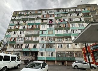 Продажа 1-ком. квартиры, 36.5 м2, Нальчик, улица Калмыкова, 231