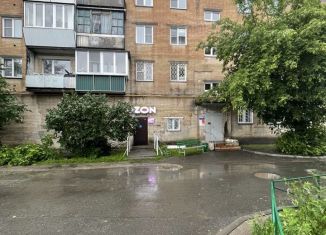 Продается 3-ком. квартира, 57.8 м2, Челябинск, Челябинская улица, 18