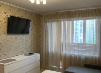 Сдаю в аренду 2-ком. квартиру, 44 м2, Мурманск, улица Карла Маркса, 39