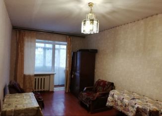 Сдаю 1-ком. квартиру, 31 м2, Каменск-Шахтинский, улица Ворошилова, 15