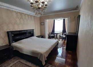 Трехкомнатная квартира на продажу, 63.8 м2, Карачаевск, улица Курджиева