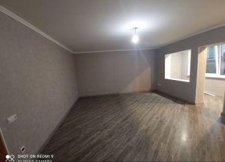 Продажа 3-комнатной квартиры, 75 м2, Владикавказ, улица Генерала Дзусова, 25, 10-й микрорайон