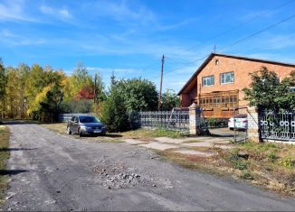 Продам дом, 400 м2, рабочий посёлок Москаленки, улица Ленина