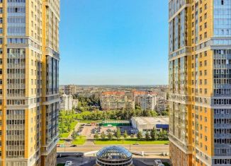 Продам 3-комнатную квартиру, 81.6 м2, Санкт-Петербург, улица Кустодиева, 3к2, ЖК Поэт