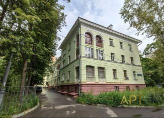 Продам трехкомнатную квартиру, 80 м2, Москва, 2-я Парковая улица, 18, метро Измайловская