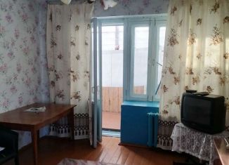 Продаю двухкомнатную квартиру, 45.2 м2, поселок Юшала, Комсомольская улица, 49А