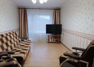 Продается 3-ком. квартира, 60 м2, Правдинск, Комсомольская улица, 1