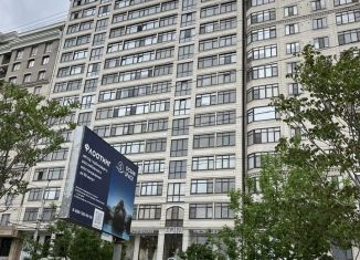 Продажа 2-комнатной квартиры, 80 м2, Махачкала, проспект Петра I, 93, ЖК Белгравия