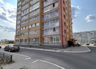 Продается 1-комнатная квартира, 42 м2, Череповец, Ленинградская улица, 21, ЖК Ленинградский