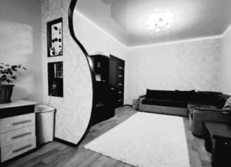 Продается двухкомнатная квартира, 60.2 м2, Нариманов, Волгоградская улица, 20