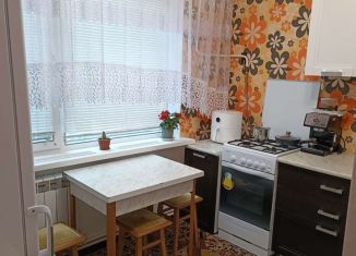 2-комнатная квартира на продажу, 53.9 м2, Будённовск, 8-й микрорайон, 4