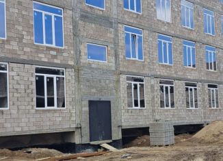 Продажа 2-ком. квартиры, 67 м2, Нальчик, улица Мовсисяна, 9Б