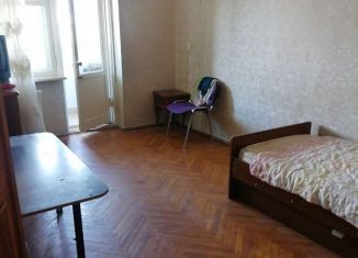 3-комнатная квартира в аренду, 58 м2, Нальчик, проспект Ленина, 39, район Центр