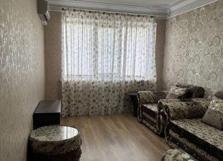 Сдается в аренду 1-комнатная квартира, 42 м2, Ставрополь, улица Добролюбова, 53, микрорайон №6