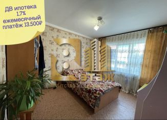 3-комнатная квартира на продажу, 58 м2, село Васильевка, микрорайон Солнечный, 2