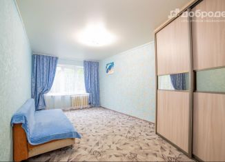 Продается 2-комнатная квартира, 43.8 м2, Екатеринбург, улица Колмогорова, 67, улица Колмогорова