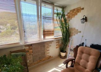 Продается трехкомнатная квартира, 67 м2, Туапсе, улица Судоремонтников, 62