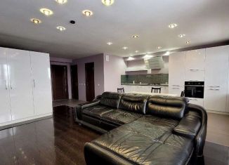 Продается двухкомнатная квартира, 65.8 м2, Цивильск, улица Гагарина