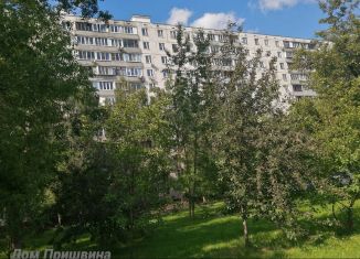 Продается 2-комнатная квартира, 12 м2, Москва, улица Пришвина, 13, район Бибирево