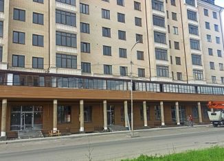 Продажа 2-ком. квартиры, 55 м2, Владикавказ, 19-й микрорайон, улица Курсантов-Кировцев, 4А