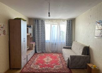 Продам 3-комнатную квартиру, 59 м2, Псковская область, Запрудная улица, 18Б