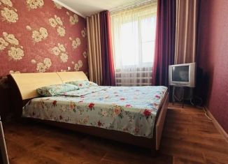 Аренда 3-комнатной квартиры, 75 м2, Алексеевка, Республиканская улица, 78