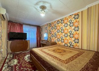 Аренда 3-комнатной квартиры, 65 м2, Феодосия, улица Федько, 103