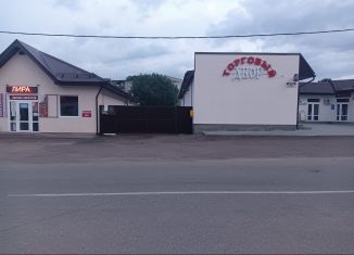 Сдаю в аренду торговую площадь, 140.2 м2, Валдай, улица Гоголя, 11