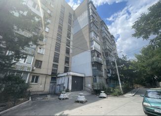 Продается однокомнатная квартира, 30 м2, Симферополь, улица имени Мате Залки, 5А