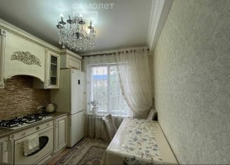 Продам 3-комнатную квартиру, 50 м2, Махачкала, проспект Гамидова, 32А, Ленинский район