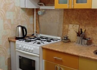 Продаю 3-ком. квартиру, 60 м2, Ростов-на-Дону, улица Оганова, 7