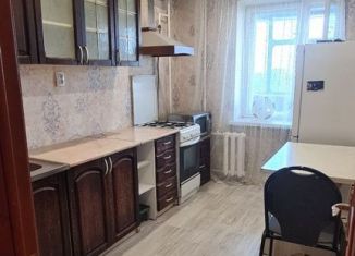 Сдача в аренду 2-ком. квартиры, 48.5 м2, Курск, улица Гоголя