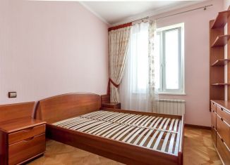 Продается 2-ком. квартира, 71.7 м2, Санкт-Петербург, улица Солдата Корзуна, 58к2, метро Проспект Ветеранов