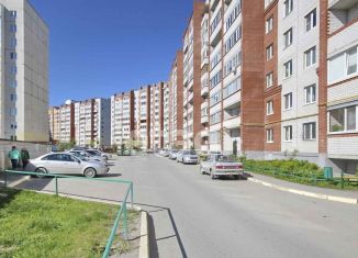 Продается 1-комнатная квартира, 45.5 м2, Тюмень, улица Малиновского, 8