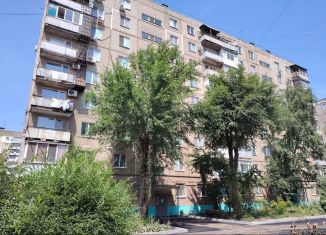 Продам трехкомнатную квартиру, 58 м2, Энгельс, Полтавская улица, 9А