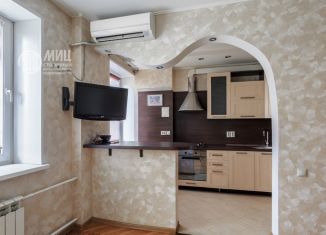 Продажа 2-ком. квартиры, 40 м2, Москва, улица Фотиевой, 3, ЮЗАО