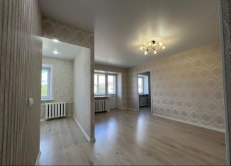 2-комнатная квартира на продажу, 43 м2, Азнакаево, улица Алиша, 3