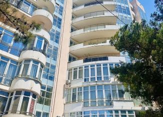 Продажа трехкомнатной квартиры, 120 м2, Геленджик, Красногвардейская улица, 35