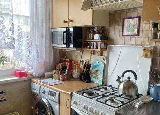 Продам 2-комнатную квартиру, 47 м2, Мурманск, улица Новое Плато, 16, Октябрьский округ