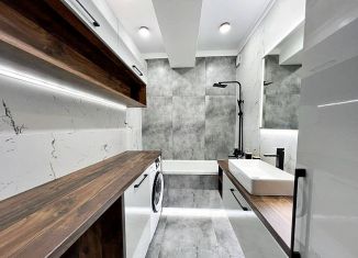 Продам трехкомнатную квартиру, 82.2 м2, Краснодар, улица Дмитрия Благоева, 31к2, ЖК Каскад