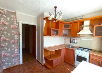 Продам двухкомнатную квартиру, 53 м2, Череповец, Олимпийская улица, 13