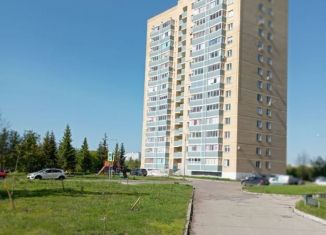 Продажа 2-комнатной квартиры, 52 м2, Татарстан, Набережночелнинский проспект, 22