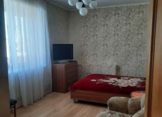 Двухкомнатная квартира в аренду, 43 м2, Руза, Советская улица, 3