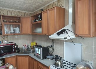 Продажа 3-комнатной квартиры, 60 м2, Саратовская область, Стадионная площадь, 24