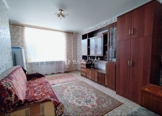 Продается трехкомнатная квартира, 65 м2, Приволжск, Революционная улица, 10