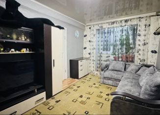 Продажа 2-ком. квартиры, 42 м2, Астрахань, улица Мосина, 3