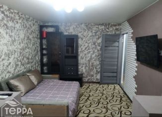 Продам 2-комнатную квартиру, 49 м2, Евпатория, Перекопская улица, 6